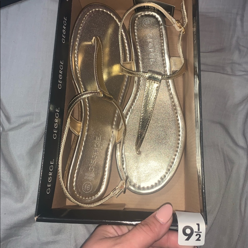 BRAND New sandals gold